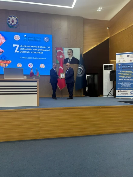 "7. Uluslararası Sosyal ve Ekonomik Araştırmalar Öğrenci Kongresi" başladı.