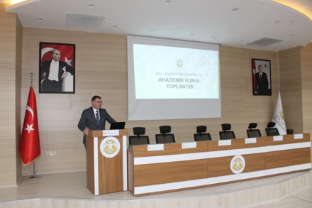 Fakültemiz 2024-2025 Eğitim-Öğretim Yılı Akademik Kurul Toplantısı Yapıldı.