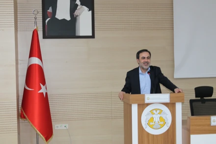 "Uluslararası Ticarette Güncel Gelişmeler" Konulu Konferans Yapıldı.