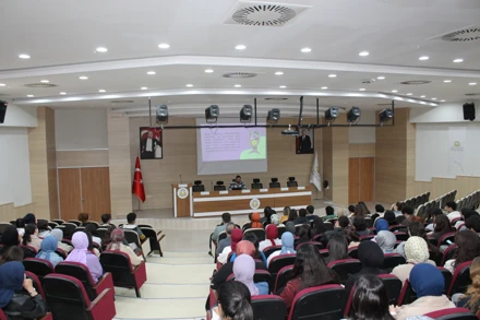 "İletişim ve Ruh Sağlığı Sosyal İlişkilerin Psikolojik Etkileri" Konulu Eğitim Verildi.