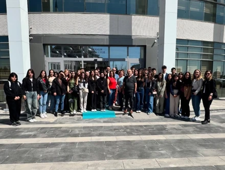 Niğde Şehit Yakup Avşar Anadolu Lisesi Öğrencilerinin Fakültemize Ziyareti