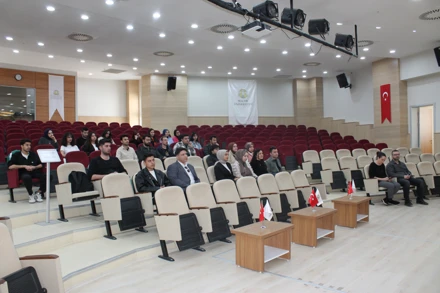 "İİBF Dekanlık İç Paydaş (Öğrenci) Buluşması -1“ Konulu Söyleşi Yapıldı.