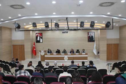 "İİBF Dekanlık İç Paydaş (Öğrenci) Buluşması -1“ Konulu Söyleşi Yapıldı.