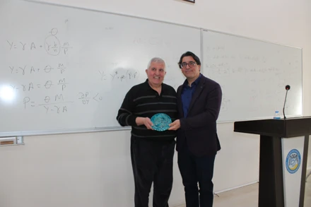 "Makroekonomideki Yaklaşımlar Üzerine Bir Söyleşi“ Konulu Anlatı Gerçekleşti.