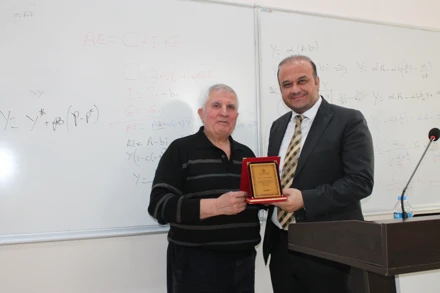 "Makroekonomideki Yaklaşımlar Üzerine Bir Söyleşi“ Konulu Anlatı Gerçekleşti.