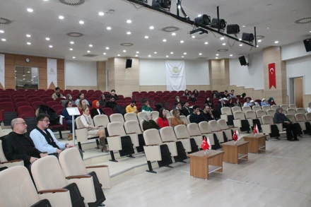 "İsmail Gaspıralı'nın Hayatı, Eserleri ve Düşünceleri“ Konulu Seminer Gerçekleşti.