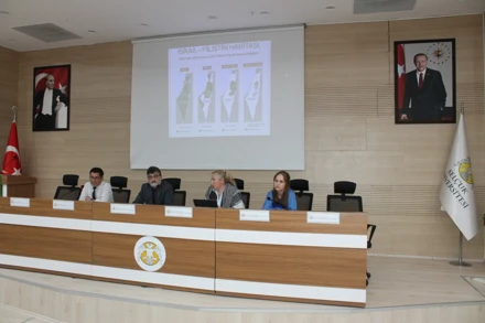 "Gazze: Gözlerimizin Önündeki Soykırım“ Konulu Panel Gerçekleştirildi.