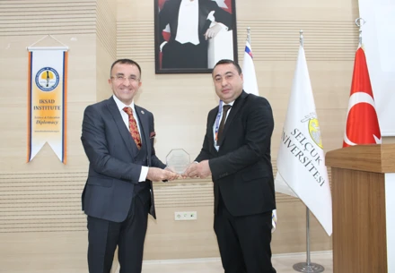 2. Uluslararası Maliye ve Finans Kongresi ve 6. Uluslararası Anadolu Bilimsel Araştırmalar Kongresi Yapıldı.