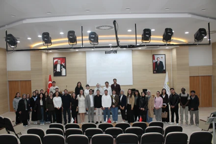 "İİBF Öğrenci Buluşmaları -I" Konulu Söyleşi Gerçekleştirildi.