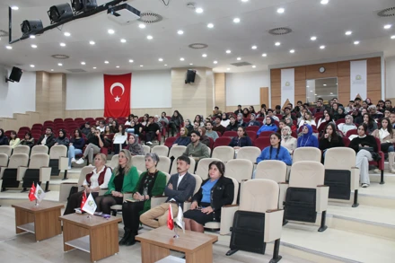 "KPSS Hakkında Bilgilendirme" Konulu Söyleşi Gerçekleştirildi.