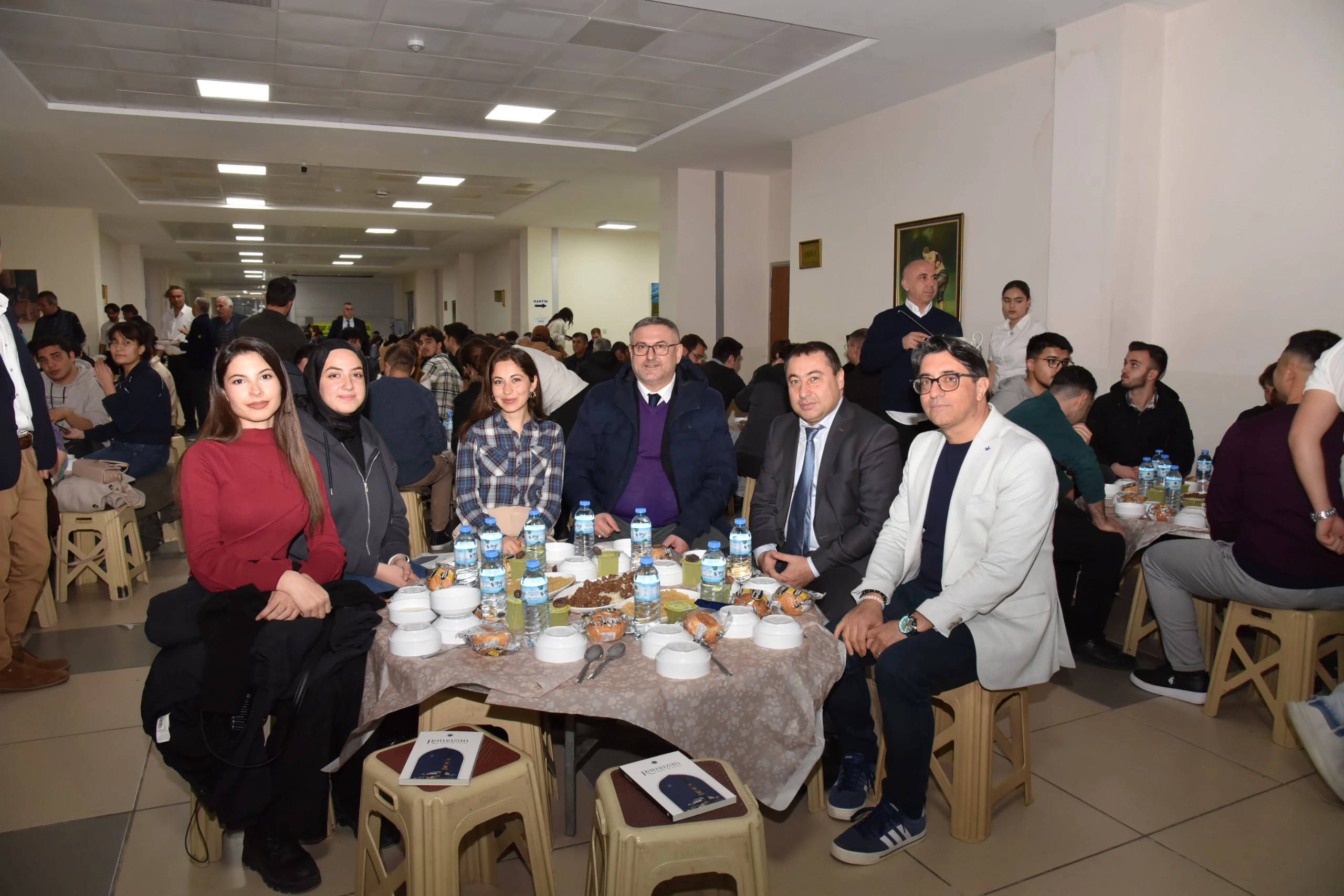 (SÜMEDER) ve Konya İl Müftülüğü İş Birliğiyle Fakültemizde İftar Programı Gerçekleşti.