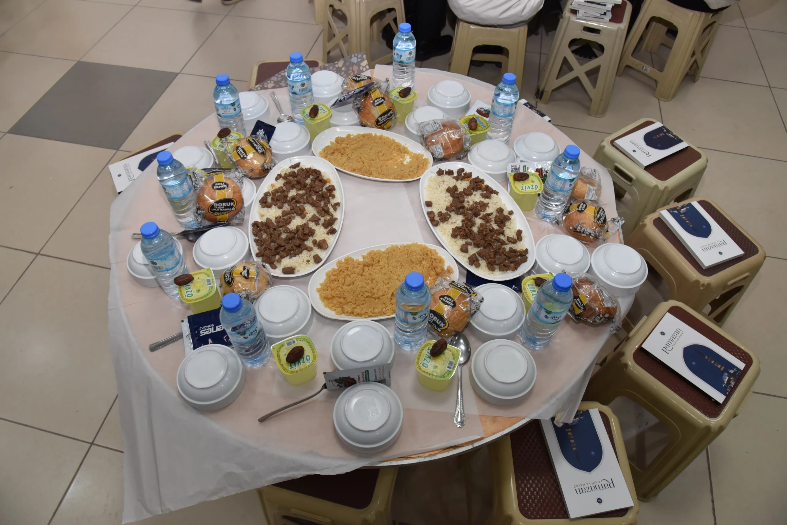 (SÜMEDER) ve Konya İl Müftülüğü İş Birliğiyle Fakültemizde İftar Programı Gerçekleşti.