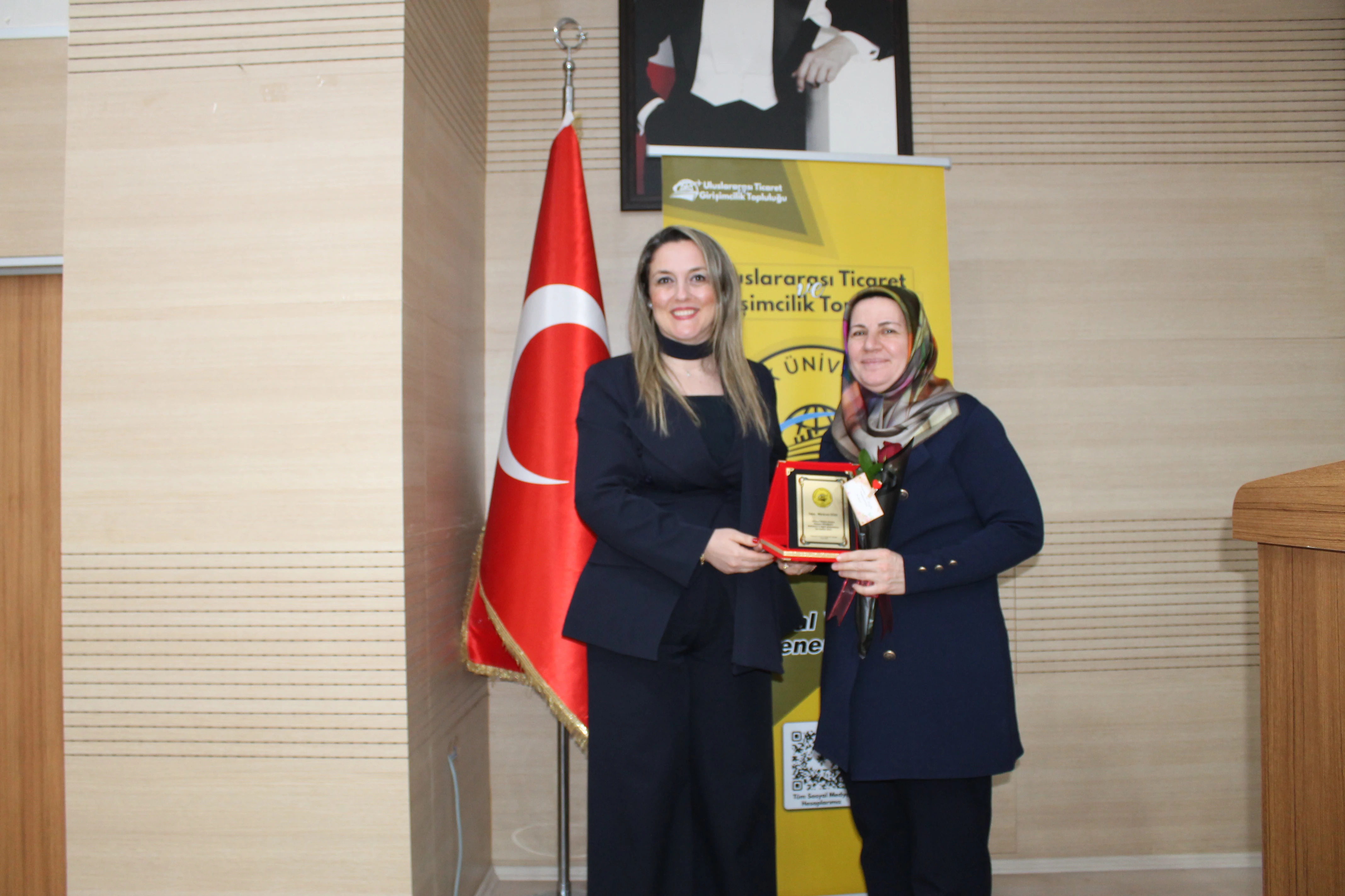 "Girişimci Kadınlar Deneyim Paylaşımı“ Konulu Konferans Gerçekleştirildi.