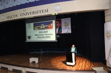 İlahiyat Fakültesi 2024 Yılı Mezuniyet Töreni Gerçekleştirildi