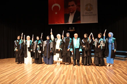 İlahiyat Fakültesi 2024 Yılı Mezuniyet Töreni Gerçekleştirildi