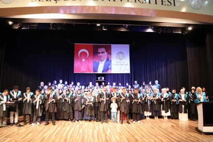 İlahiyat Fakültesi 2024 Yılı Mezuniyet Töreni Gerçekleştirildi