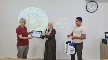 Özbekistan Uluslararası İslam Akademisi akademisyenlerinden İlahiyat Fakültemize ziyaret