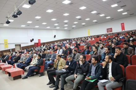 "Filistin ve Haçlılar" Konulu Konferans