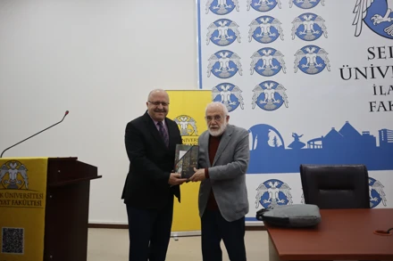 "Filistin ve Haçlılar" Konulu Konferans