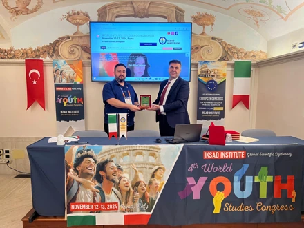 Fakültemiz akademisyenleri Roma'da Gençlik Kongresi'ne katıldı