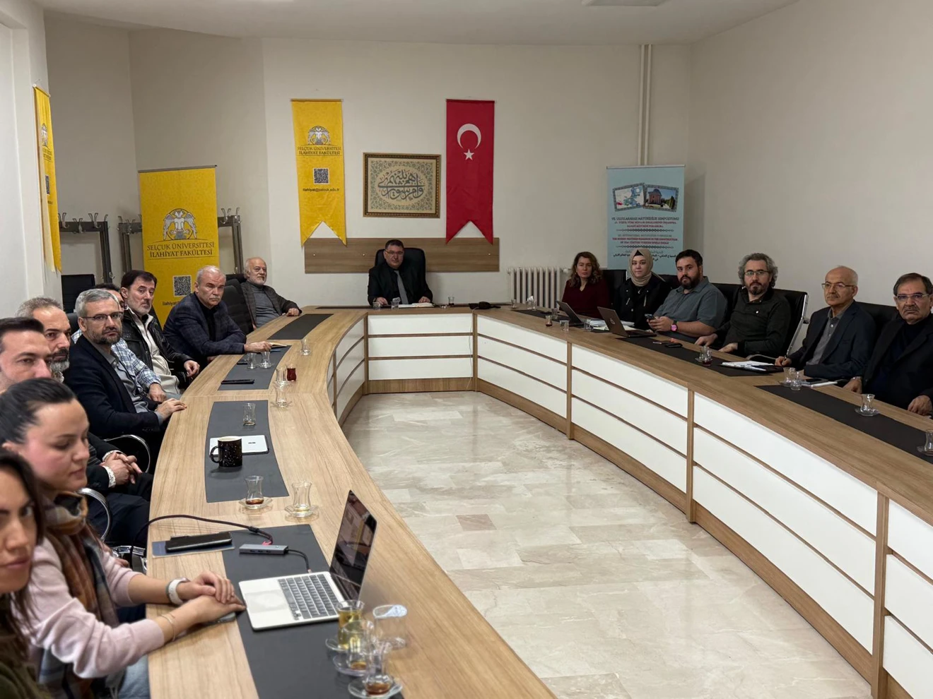 Fakültemizde Proje Planlama ve Değerlendirme Toplantısı Gerçekleştirildi