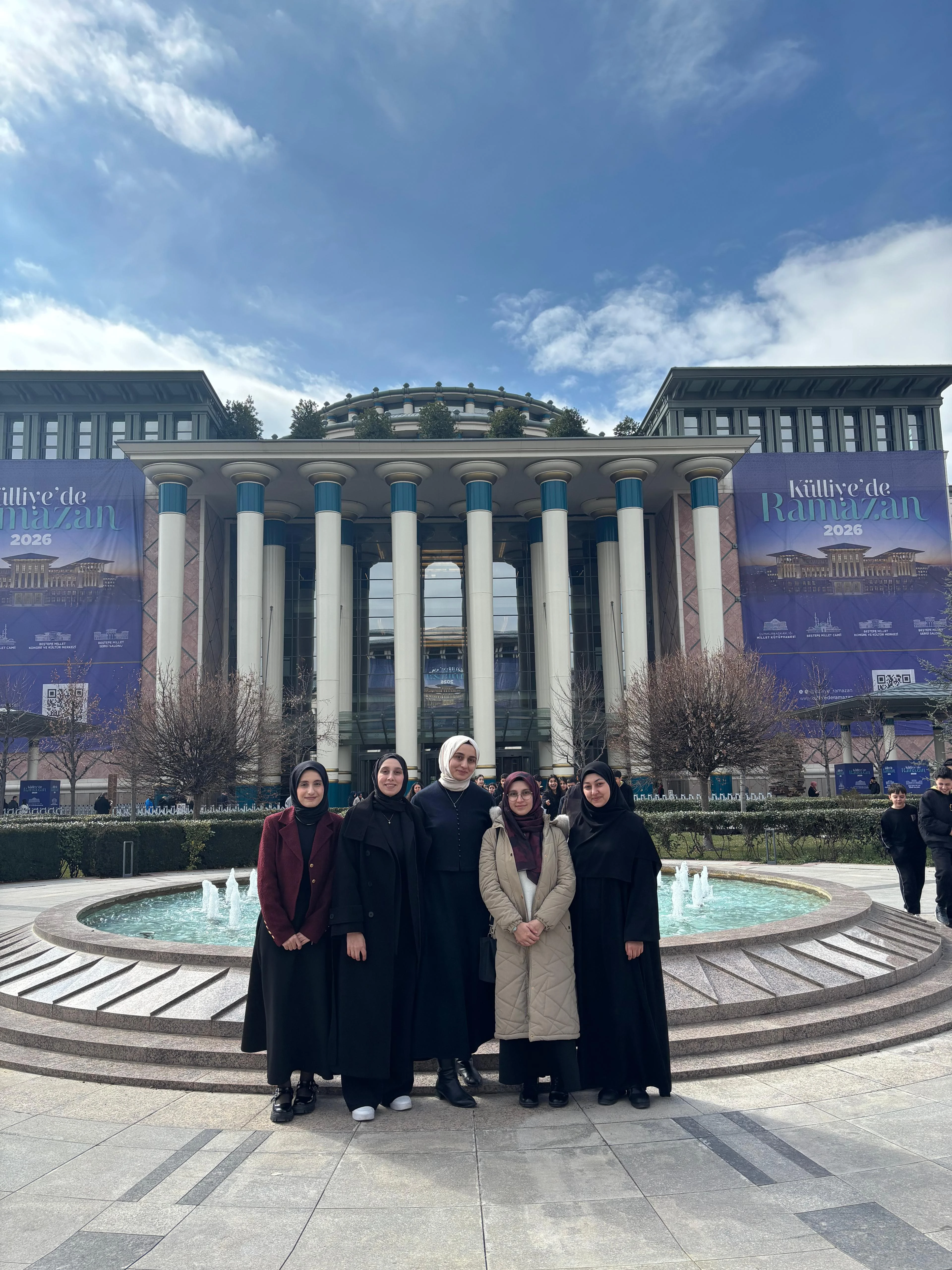 Fakültemiz öğrencileri, 30 Altı Gençlik Zirvesi'ne Katıldı