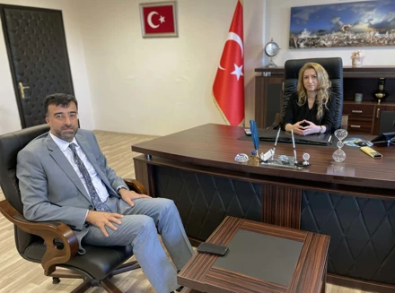 Anadolu Ajansı Konya Bölge Müdürü Rıfat Yerlikaya Dekan Prof. Dr. İmran Aslan'ı ziyaret etti