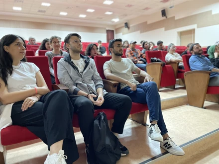 'Filistin' temalı film gösterimi düzenlendi