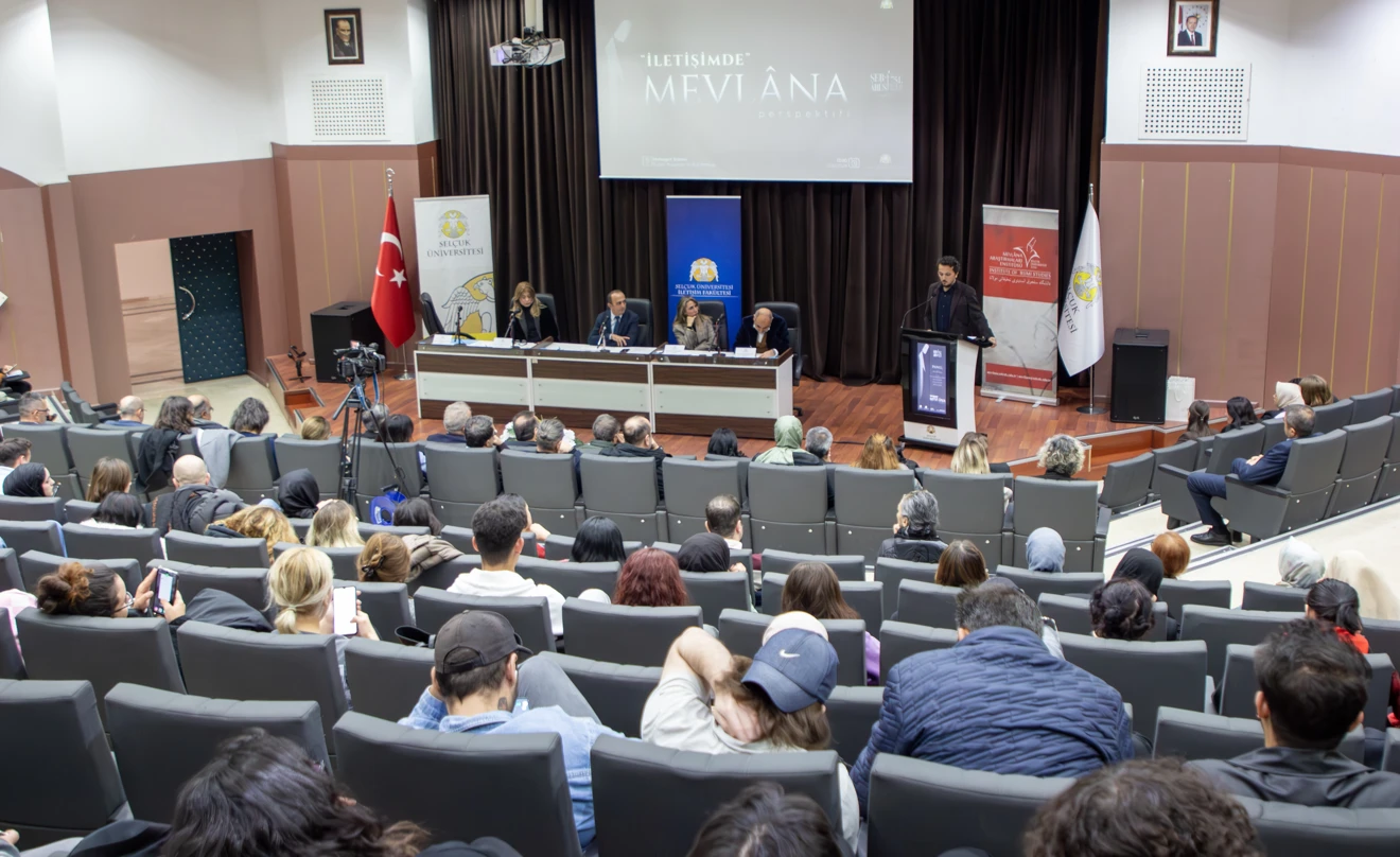 ‘İletişimde Mevlâna Perspektifi’ paneli düzenlendi