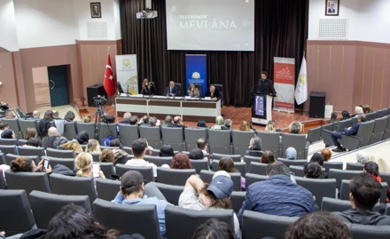 ‘İletişimde Mevlâna Perspektifi’ paneli düzenlendi