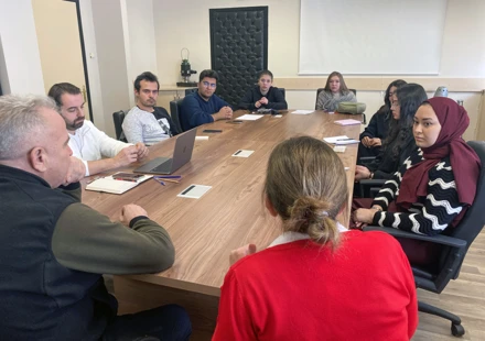 İletişim Fakültesi Dekanlığı, öğrenci temsilcileriyle buluştu