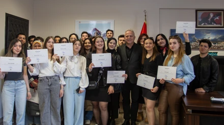 Selçuk İletişim'den ödüllü öğrencilere teşekkür programı