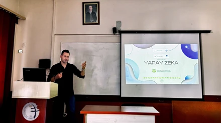 İletişim Fakültesinde ‘Sosyal Bilimlerde Yapay Zeka’ konulu etkinlik düzenlendi