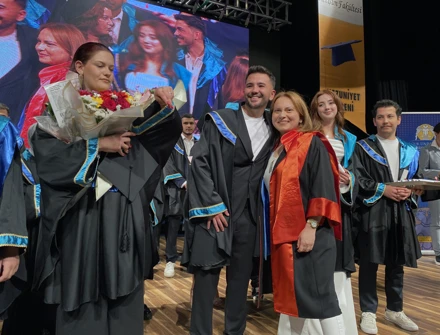 İletişim Fakültesi, 29. Dönem mezunlarını törenle uğurladı