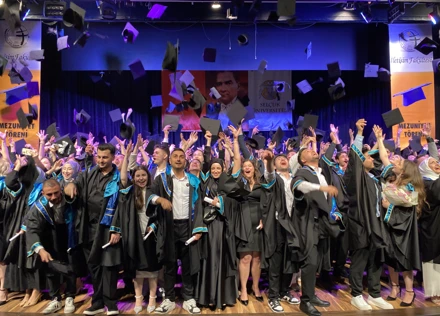 İletişim Fakültesi, 29. Dönem mezunlarını törenle uğurladı