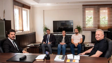 Rektör Prof. Dr. Hüseyin Yılmaz’dan İletişim Fakültesine ziyaret