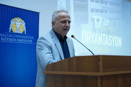 İletişim Fakültesinde oryantasyon toplantısı yapıldı