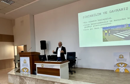 İletişim Fakültesinde konferans serileri başladı