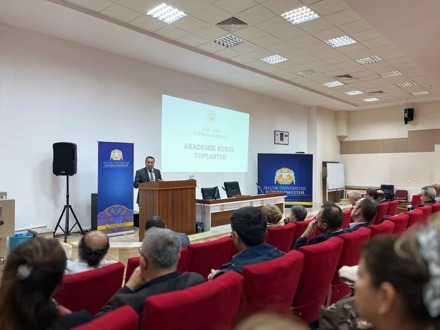 Yeni dönem 'Akademik Kurul Toplantısı' yapıldı