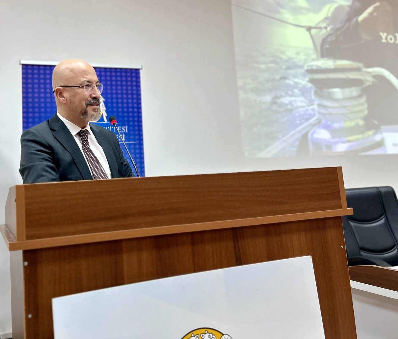 Kariyer yolculuğunda doğru yöntem: Kendini tanı, alanını inşa et