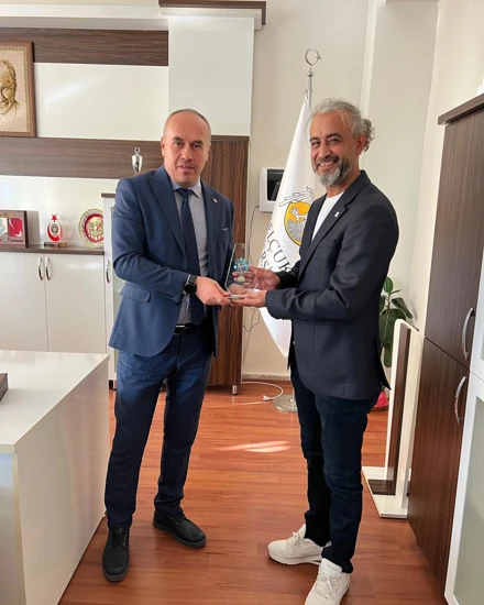 Stanford Üniversitesi tarafından yayımlanan En Etkili Bilim İnsanları Lisesine giren Hocamız.