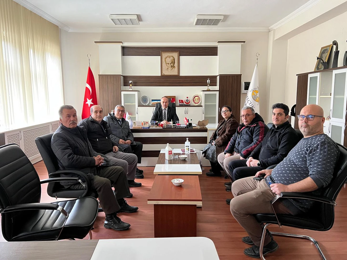 Büyük Birlik Partisi Ilgın Belediye Başkan Adayı İlyas KILINÇ ve yönetim ekibi, Meslek Yüksekokulumuzu ziyaret etmişlerdir.