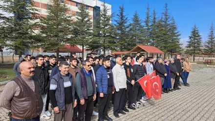 Meslek Yüksekokulumuzda; 18 Mart Çanakkale Deniz Zaferi ve Şehitleri Anma Günü için anma programı düzenlenmiştir.