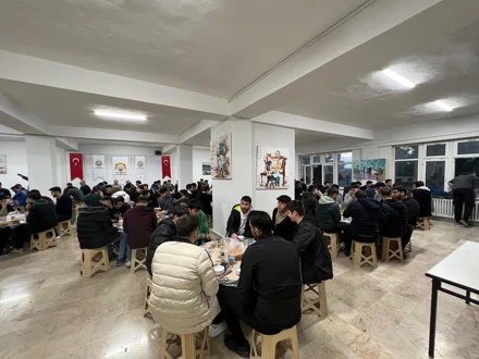 Ilgın Meslek Yüksekokulu Geleneksel İftar Programlarımız kapsamında bugünkü iftarımız, Ilgınlı hayırseverimiz, Turan Ticaret tarafından ikram edilmiştir.