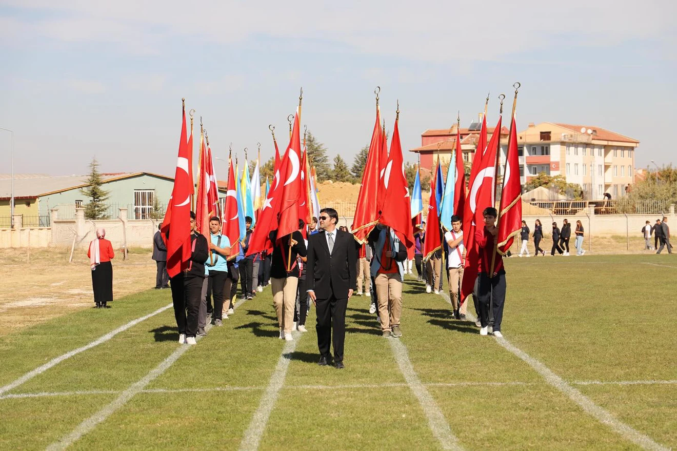 29 Ekim Cumhuriyet Bayramı’nın 101. yıl dönümü, tüm yurtta olduğu gibi Ilgın’da da coşkuyla kutlandı.