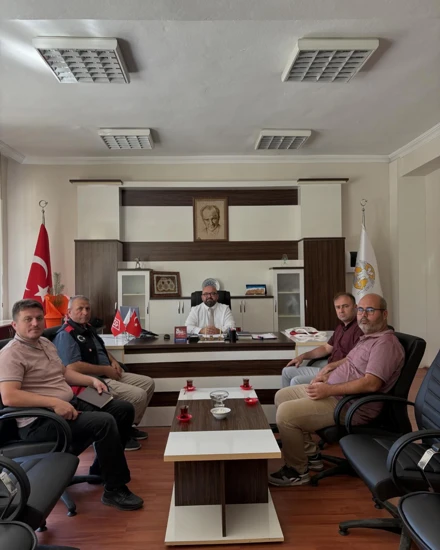 SARIL Arama Kurtarma Eğitim ve Yardımlaşma Derneği Başkanı Zübeyir BÜTÜN, Başkan Yardımcısı ve aynı zamanda Ilgın TÜGVA Temsilcisi Ramazan YAĞCI Yüksekokulumuzu ziyaret etmişlerdir