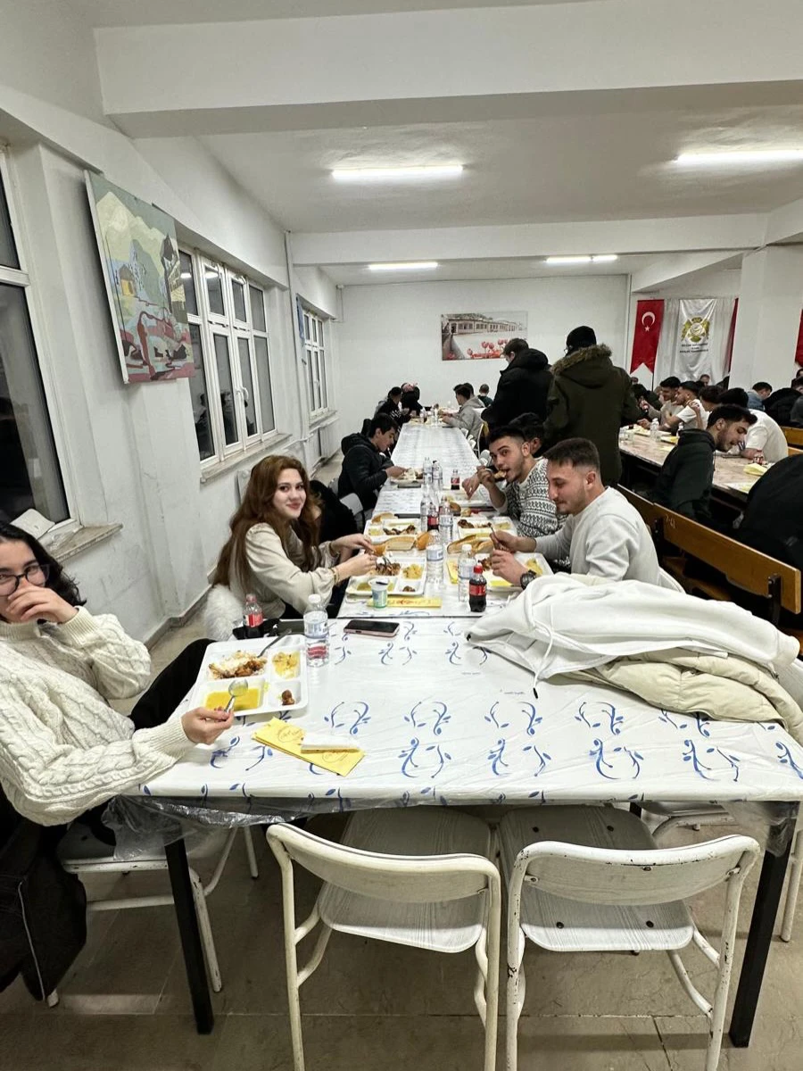 ILGIN MESLEK YÜKSEKOKULU’NDA İFTAR BULUŞMASI