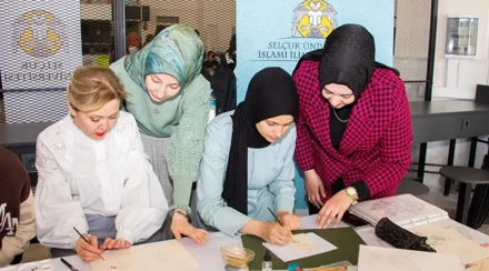 Fakültemiz "Gün Birlik Günü" Etkinliğine Tezhib standı ile katıldı.