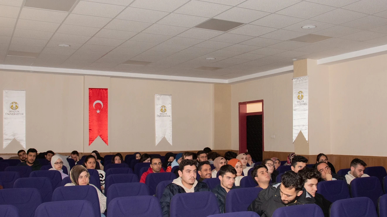 Selçuk Üniversitesinde TEKNOFEST Bilgilendirme Semineri yapıldı