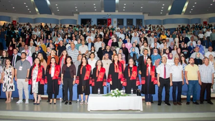 Selçuk Üniversitesi Hemşirelik Fakültesi mezunlarını uğurladı